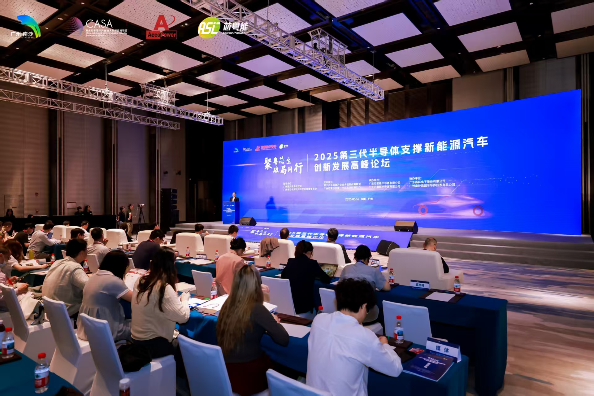 24308916_1764641188.jpg